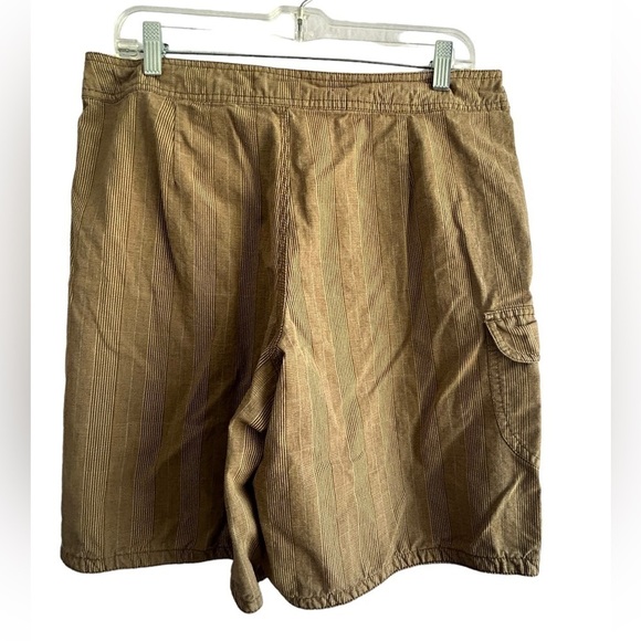 Mossimo Supply Inc Board Shorts • Size: 34 • Used - Picture 4 of 9